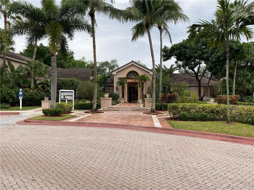Property photo 25