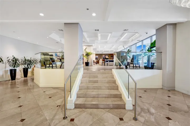 upper lobby