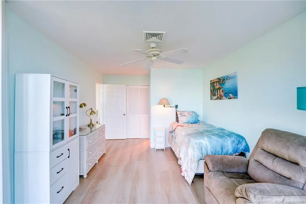 Property photo 50