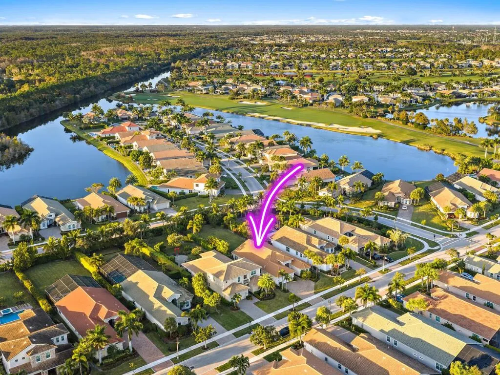 Aerial of single-family home located in Jupiter Country Club.