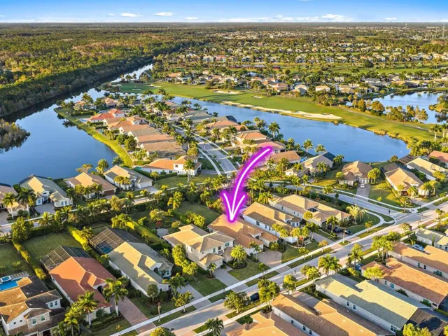 Aerial of single-family home located in Jupiter Country Club.