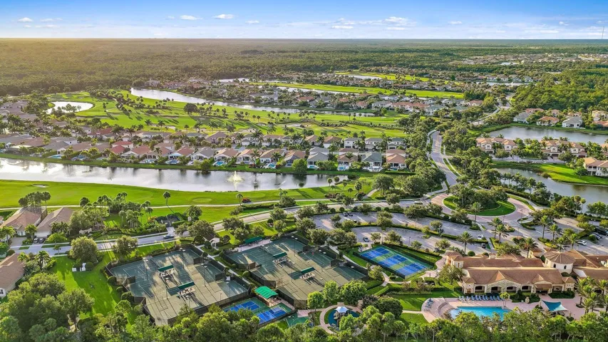 Amenities of Jupiter Country Club