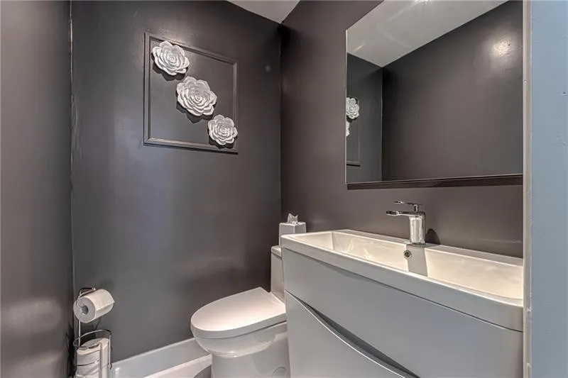 Powder Room