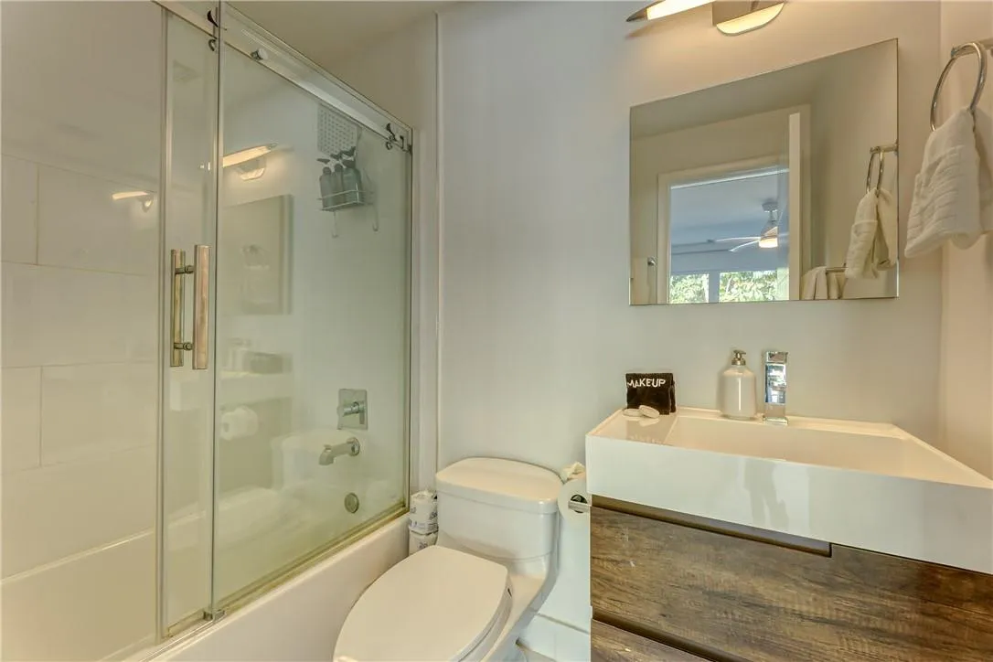 Bathroom #2 with Bathtub