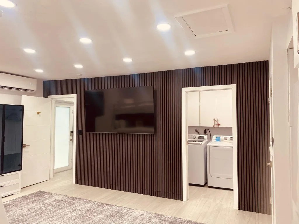 Bunk Bed Room with TV!