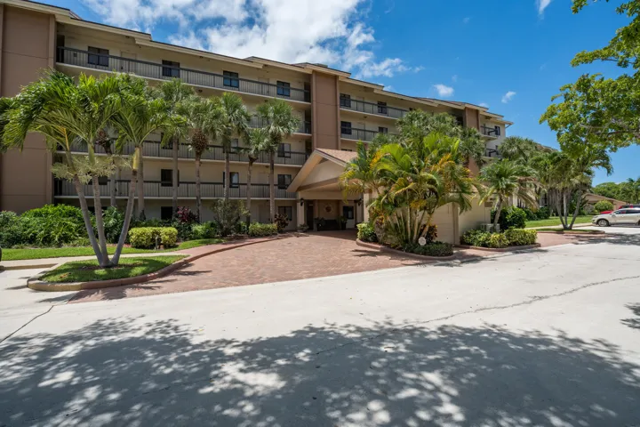 901 Seafater 306-11