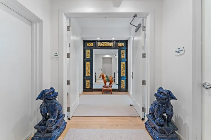 Main Foyer (South)