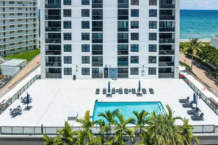 060-3115SouthOceanBoulevard-HighlandBeac