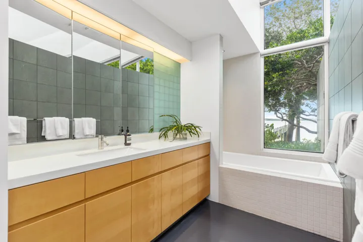 1924 NW Shore Terrace, Stuart (49)