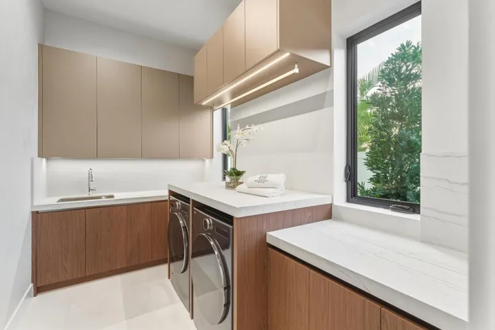 450 NE Spanish Ct Boca Raton FL-73