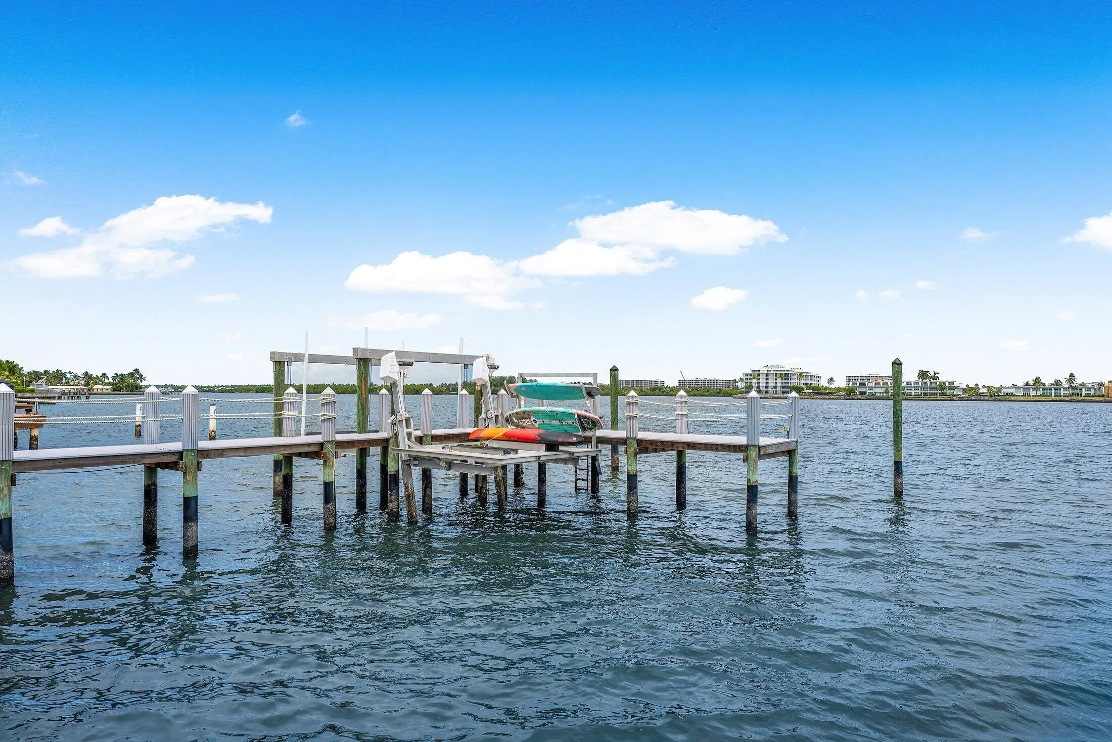 057-2100NotreDameDrive-LakeWorthBeach-FL
