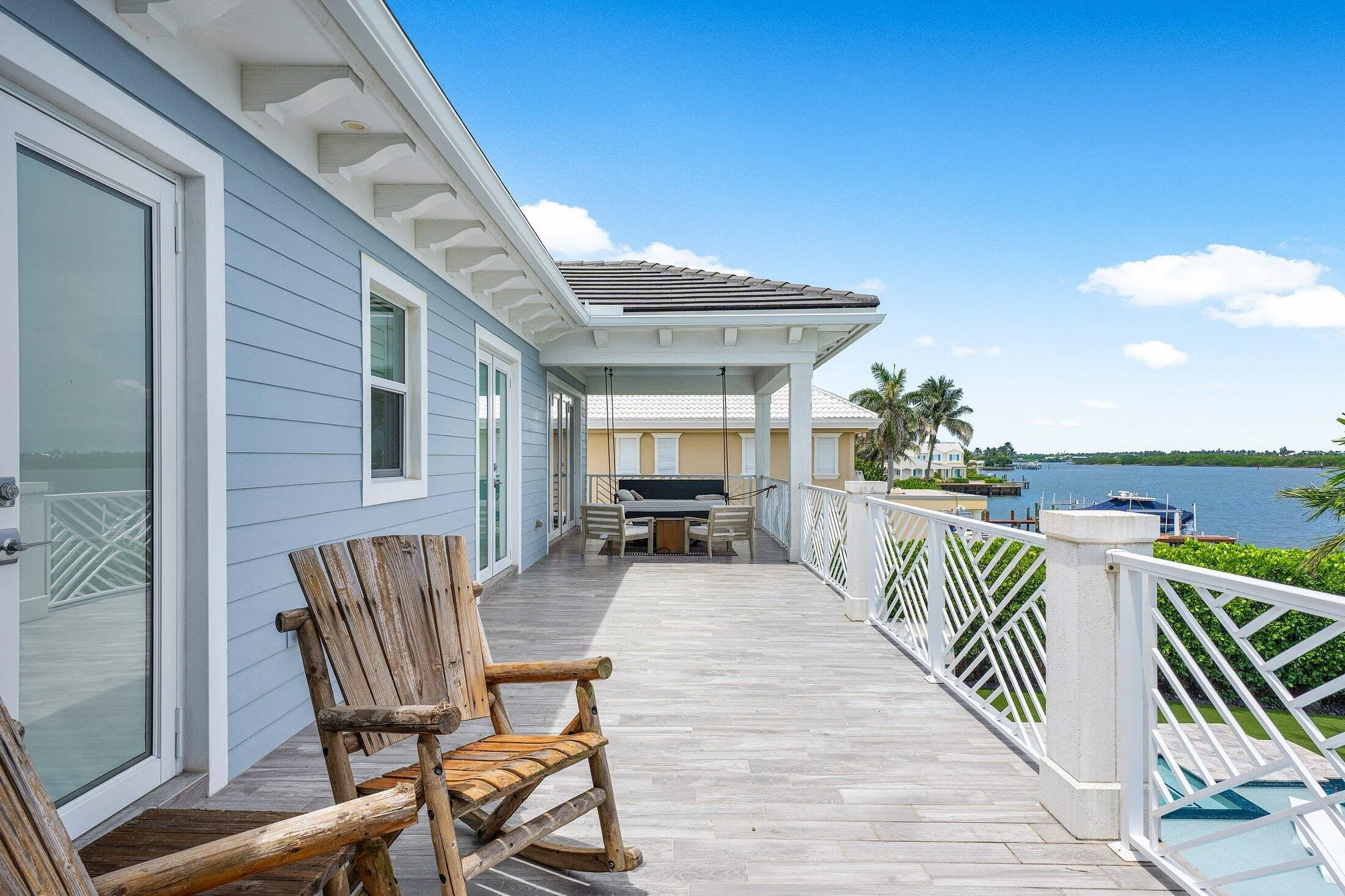 042-2100NotreDameDrive-LakeWorthBeach-FL