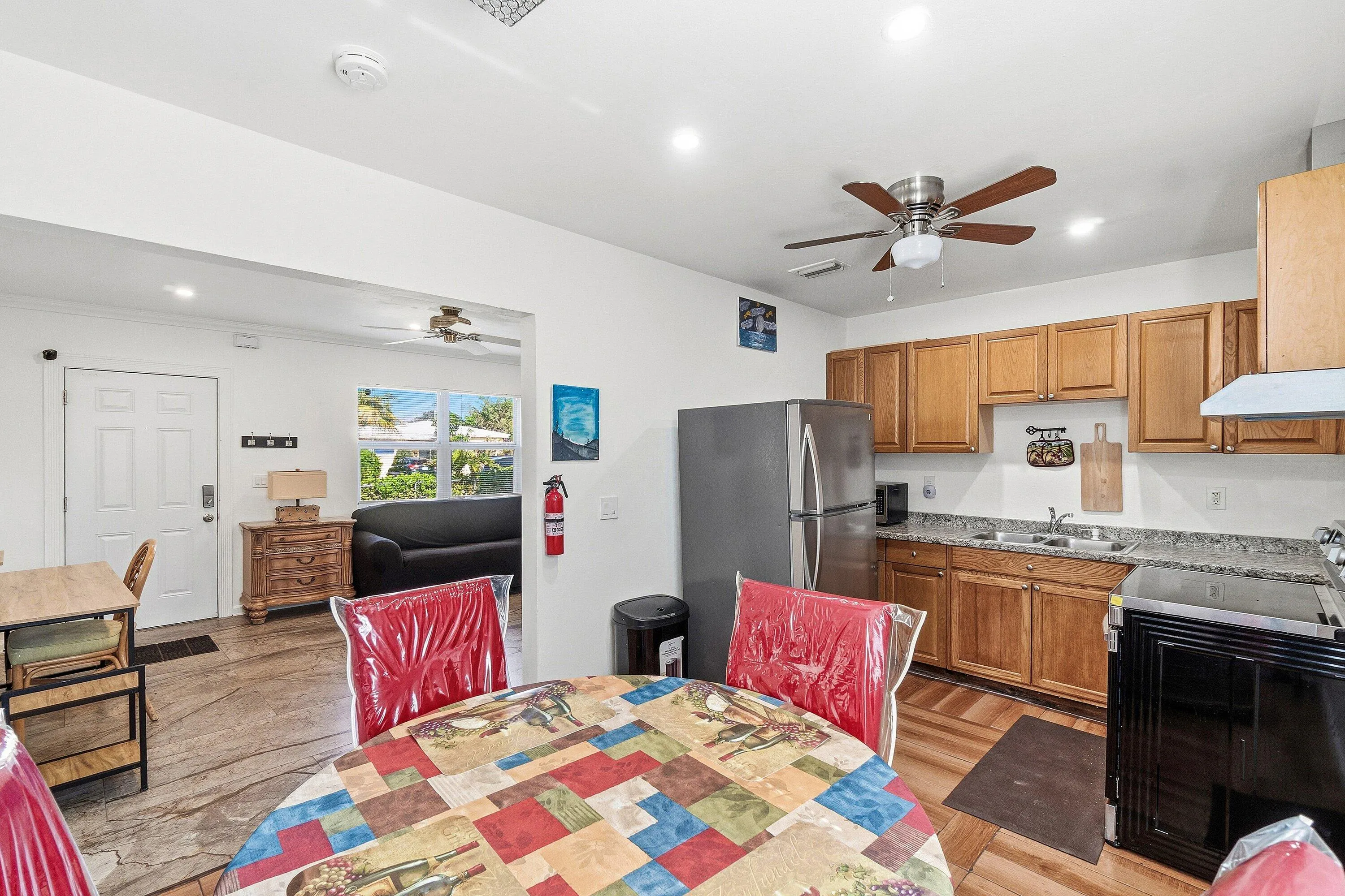 Kitchen / Dining / Breakfast Room