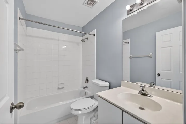 Combo Shower/Tub
