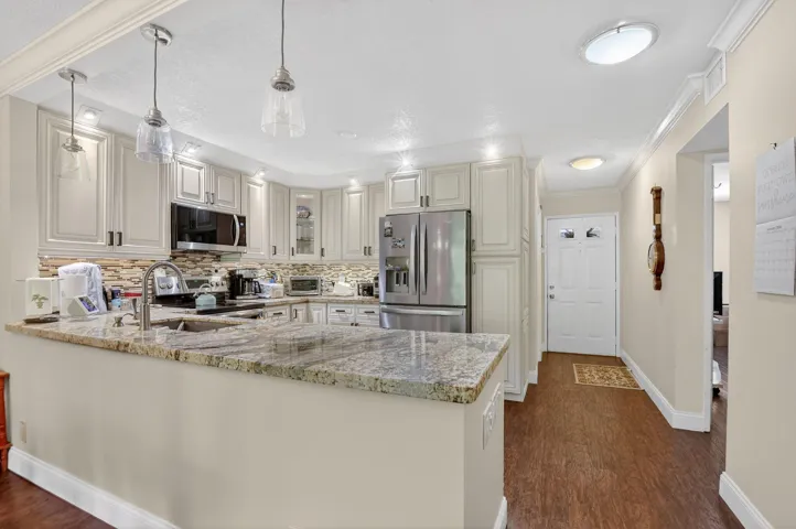 Open Kitchen