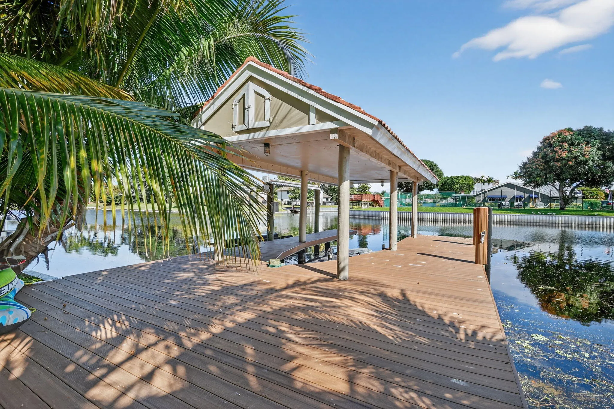 Property photo 35