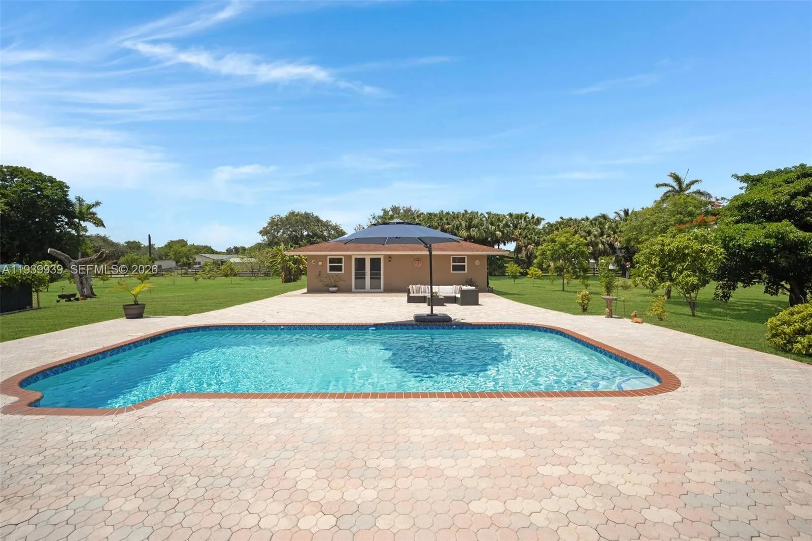 Property photo 24