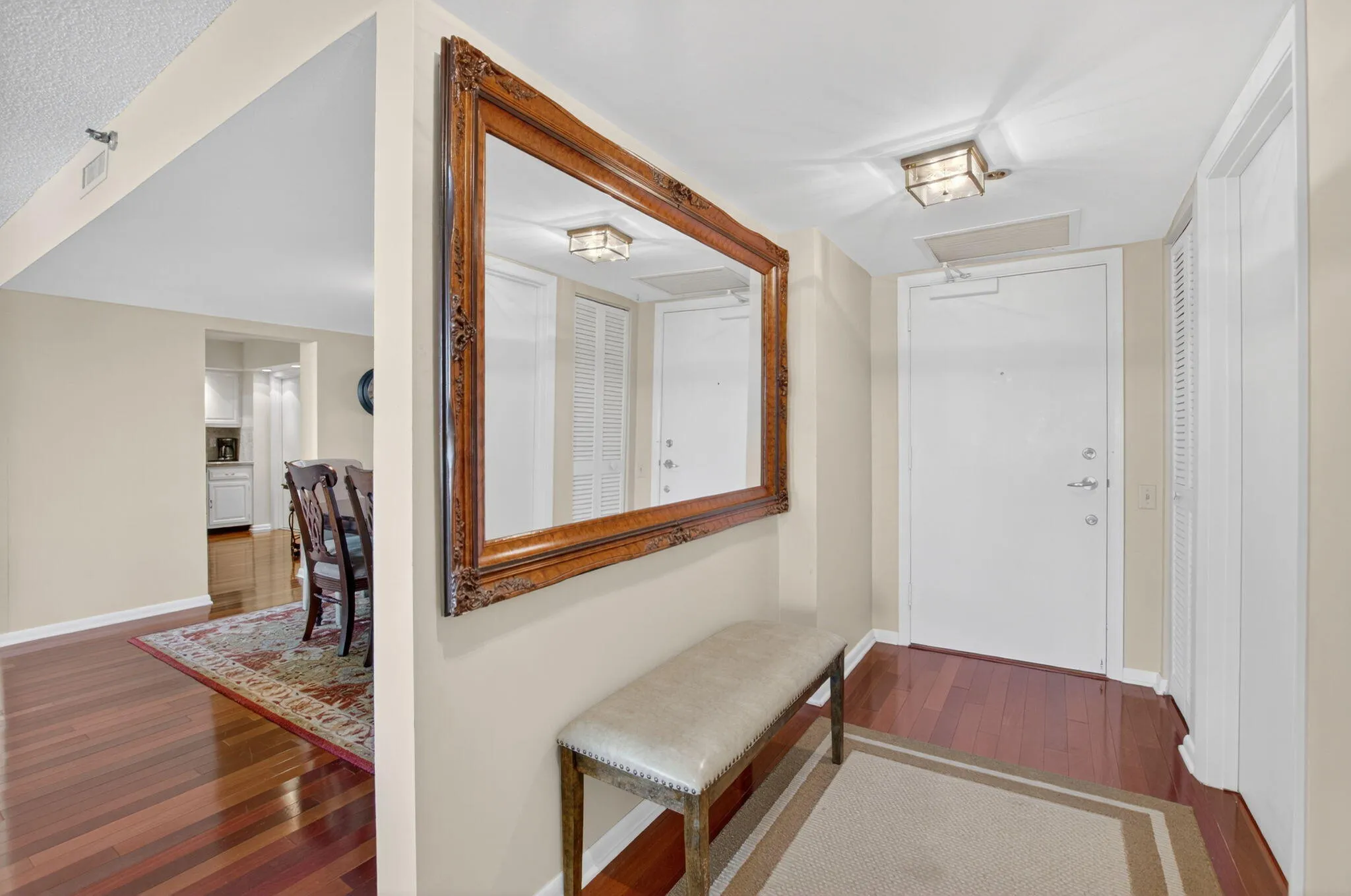 unit Entry way