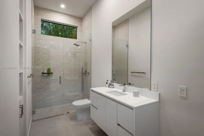 Guest House- Pool Bathroom