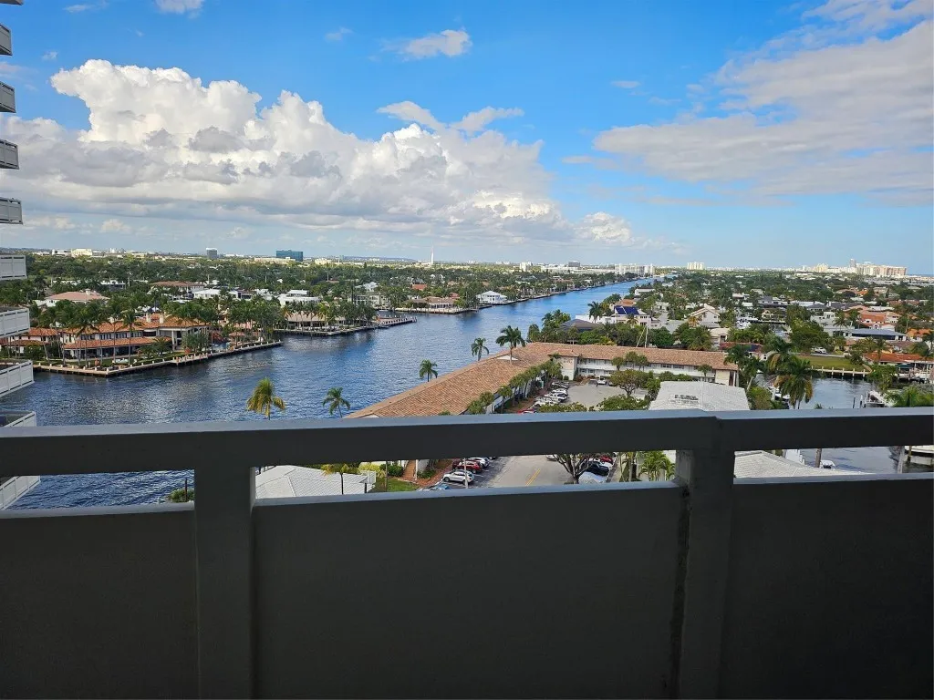 infinite Intracoastal views