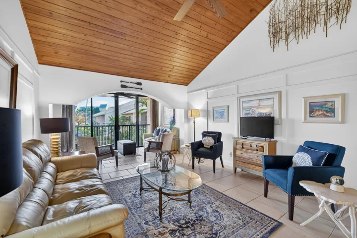 LIVING ROOM WITH VAULTED CEILING.....