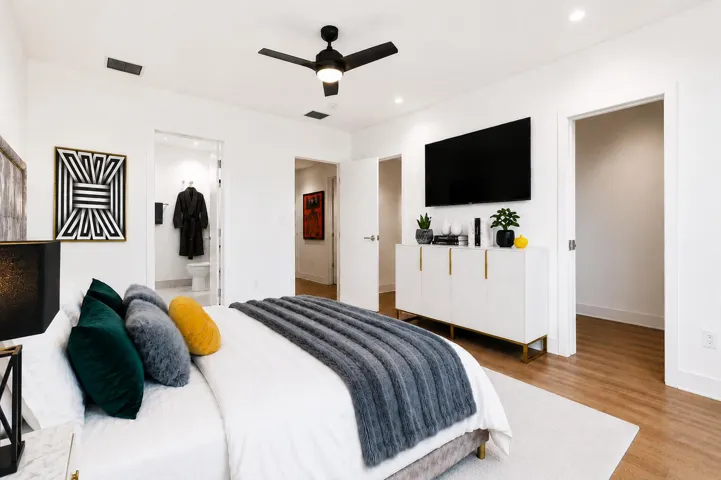 Master Bedroom_VS