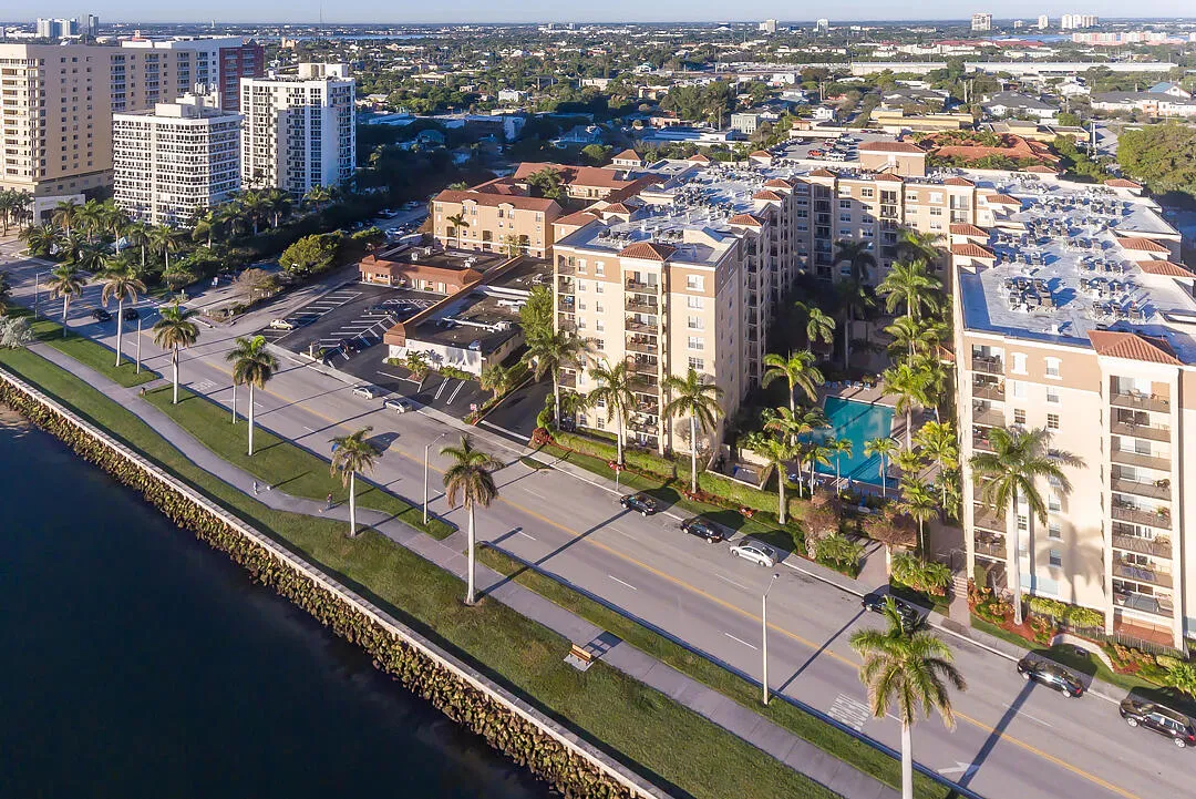 FLAGLER-POINTE-040