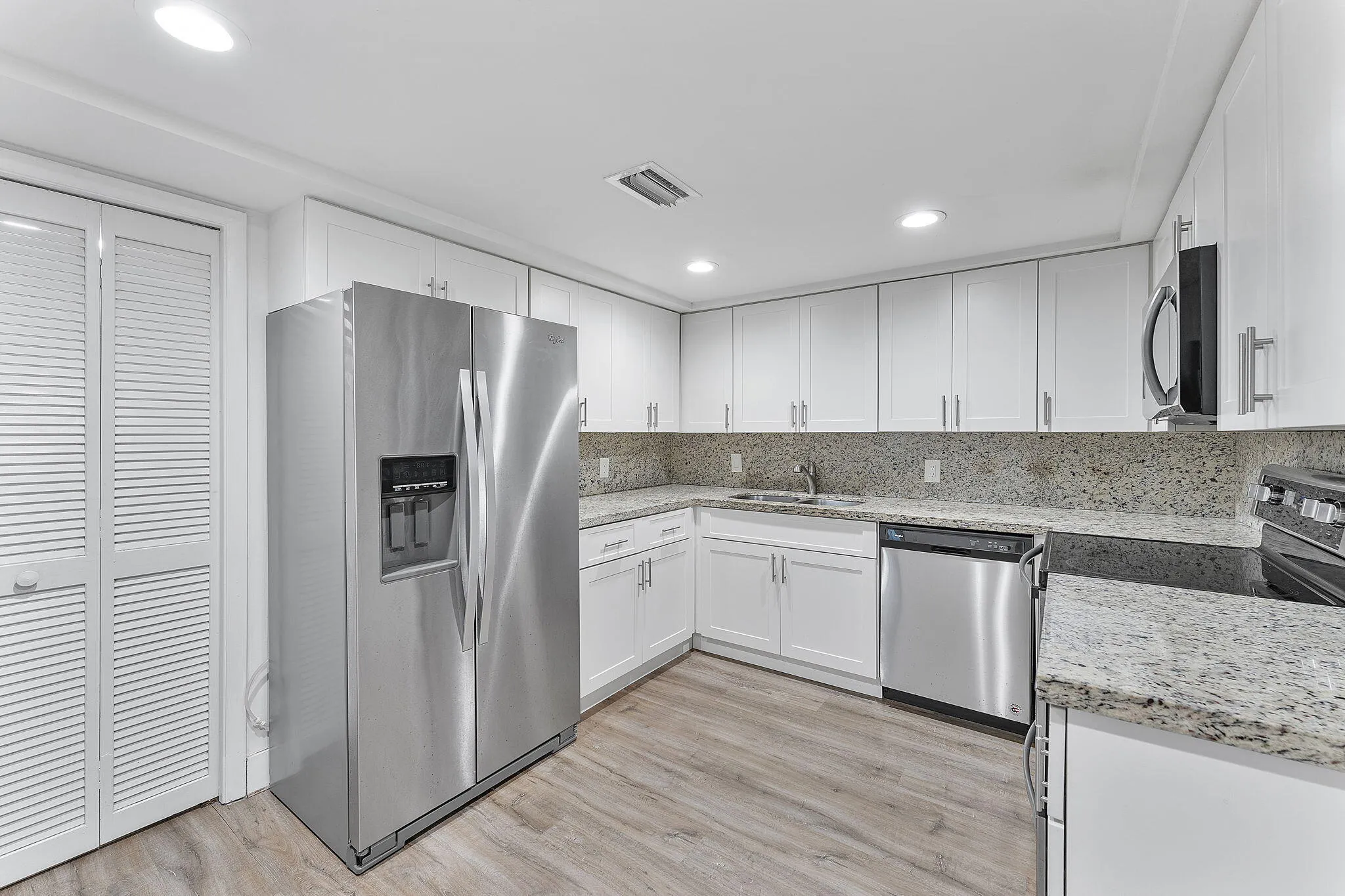 Spacious, updated kitchen with upgraded appliances.