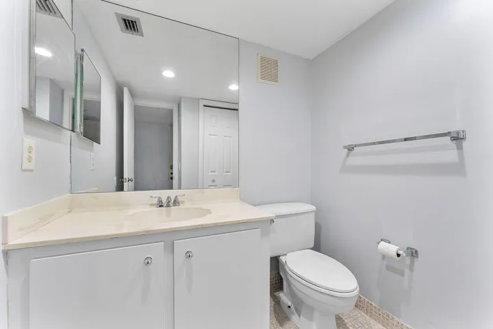 Half Bathroom/ Powder room