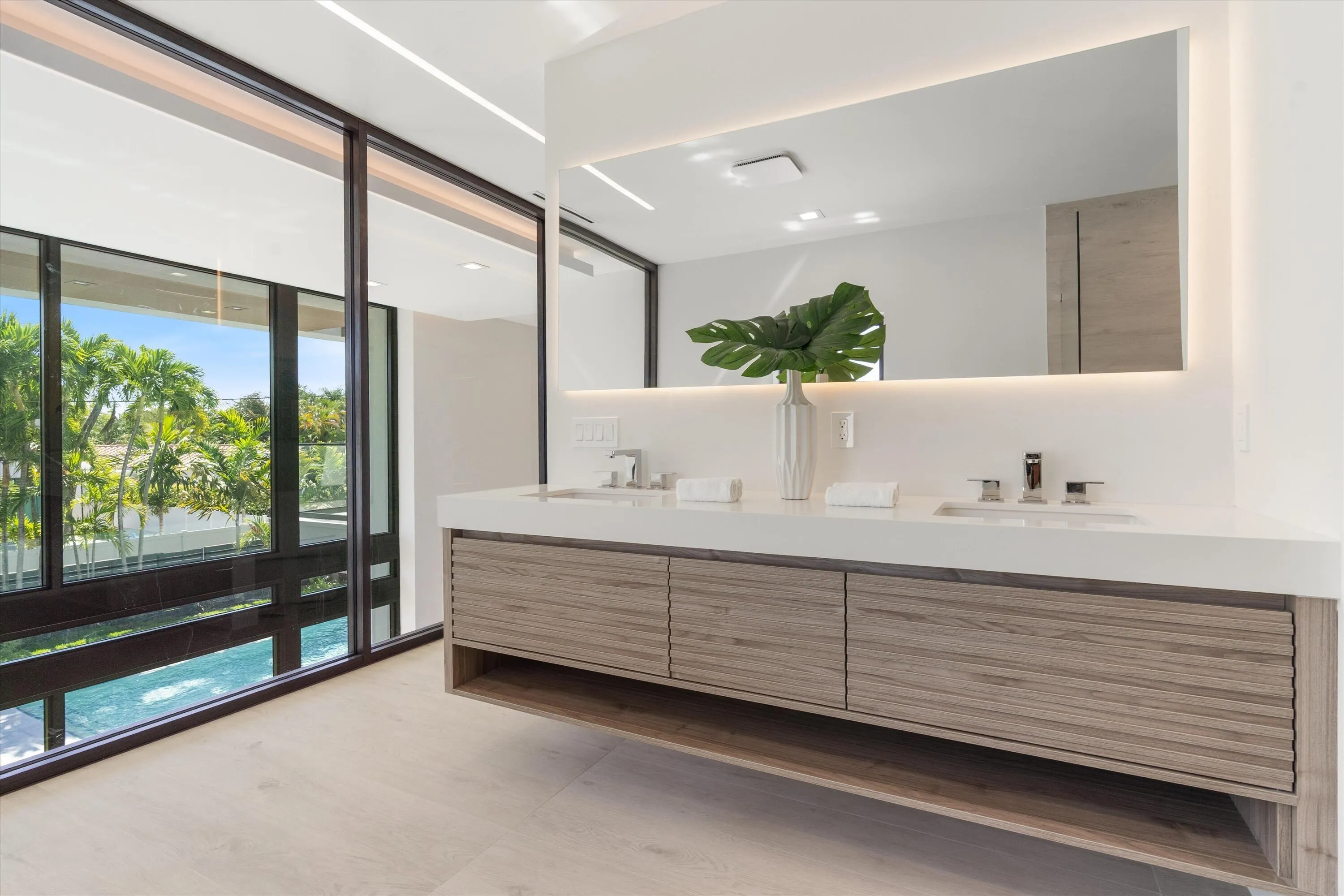 22-508 NE 9th Ave Ft. Lauderdale, FL-120