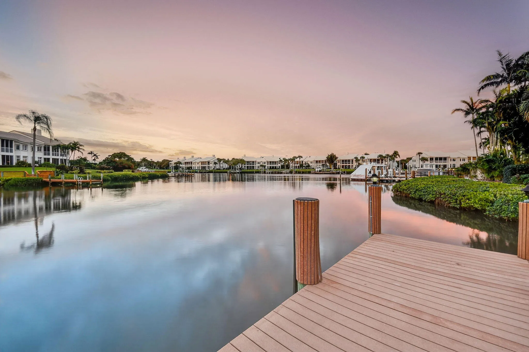 Dock