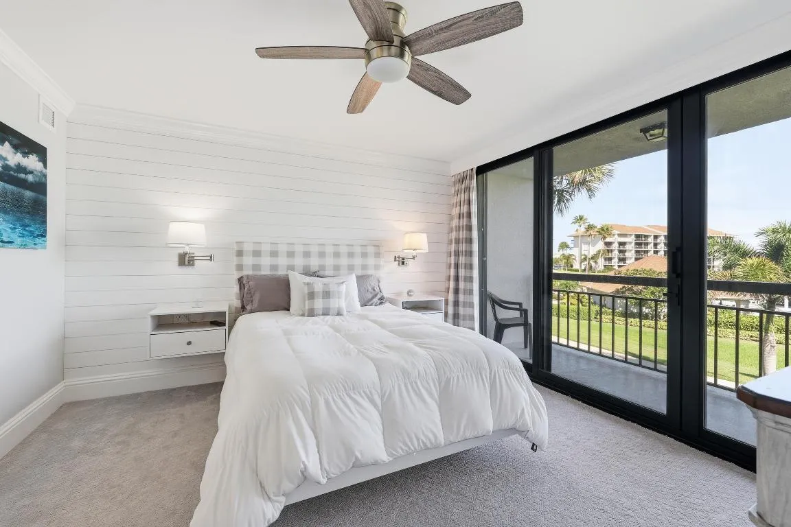 501 S Seas 203 updated pirmary bedroom 1