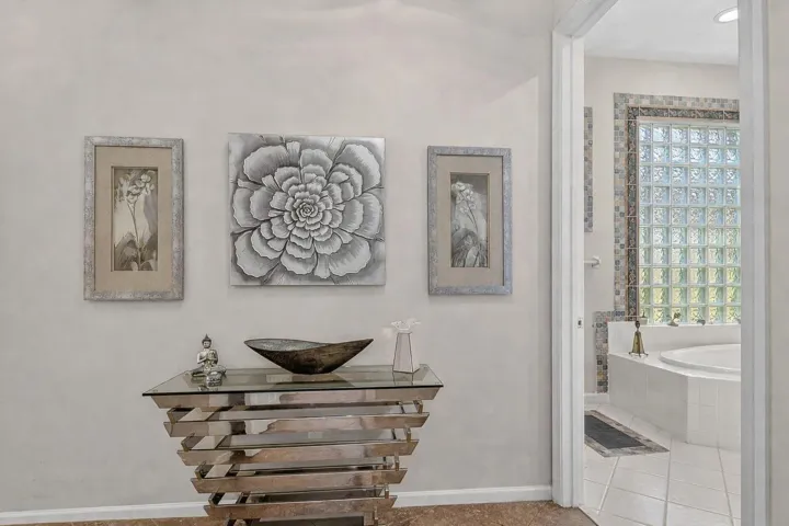 Primary Suite Entry to Hall