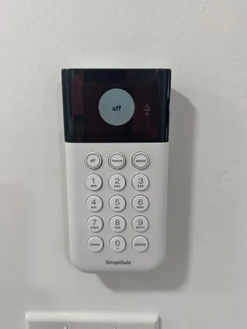 SimpliSafeAlarm