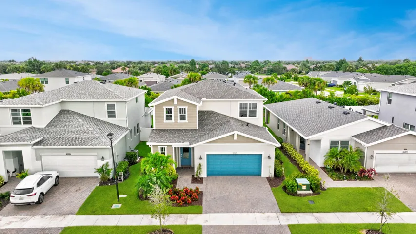 51-web-or-mls-10721-SW-Estella-Ln-51
