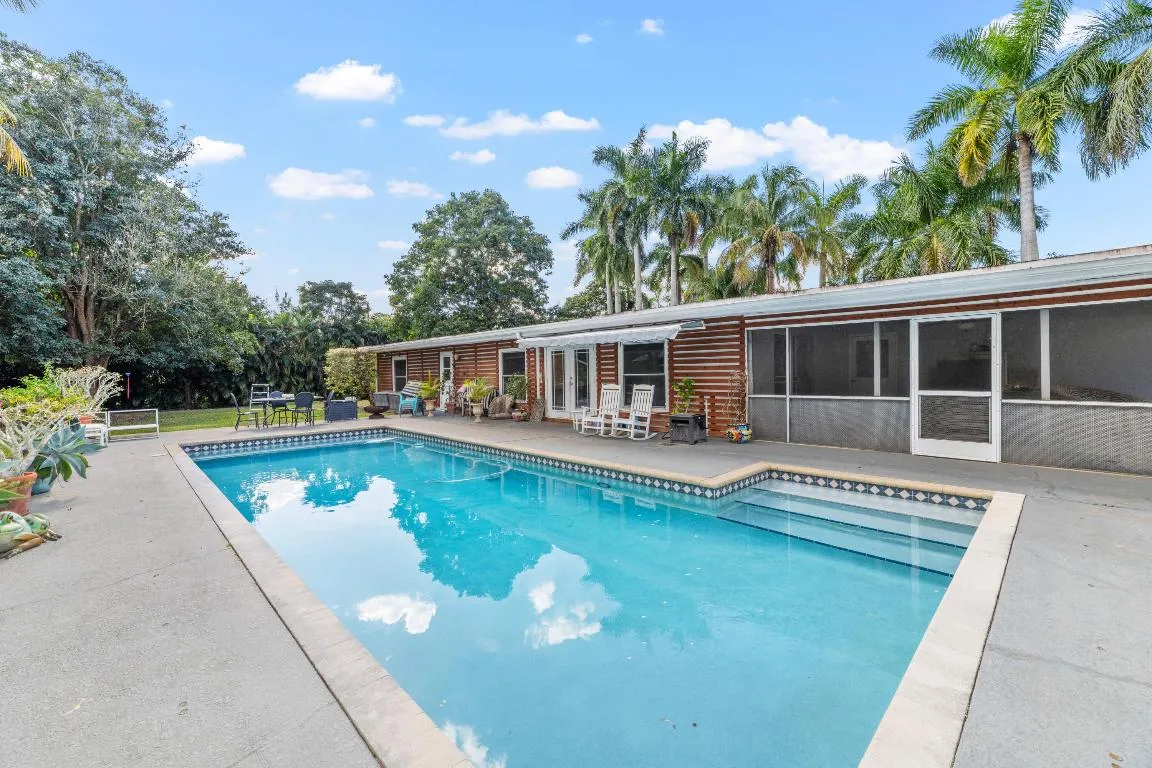 1068 D Rd Loxahatchee Groves-print-082-0