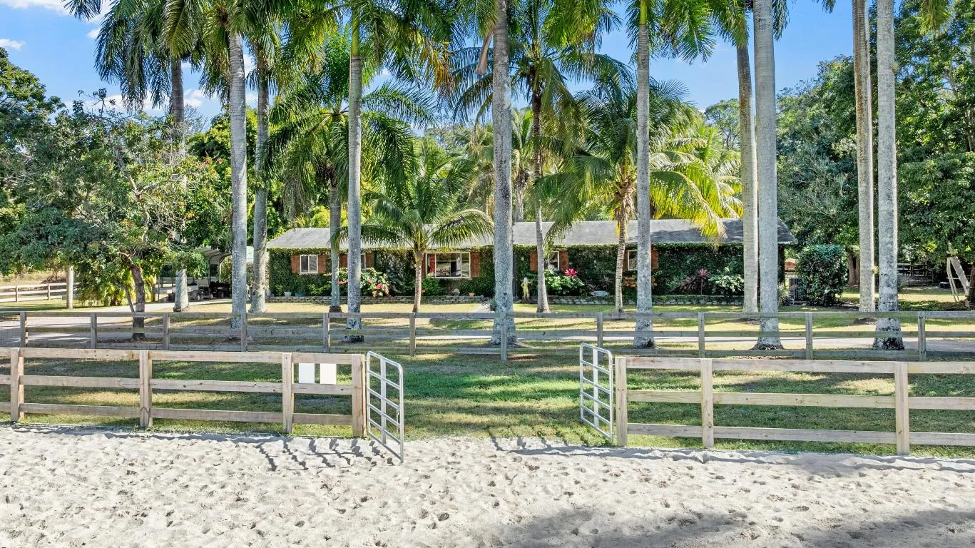 1068 D Rd Loxahatchee Groves-print-016-0