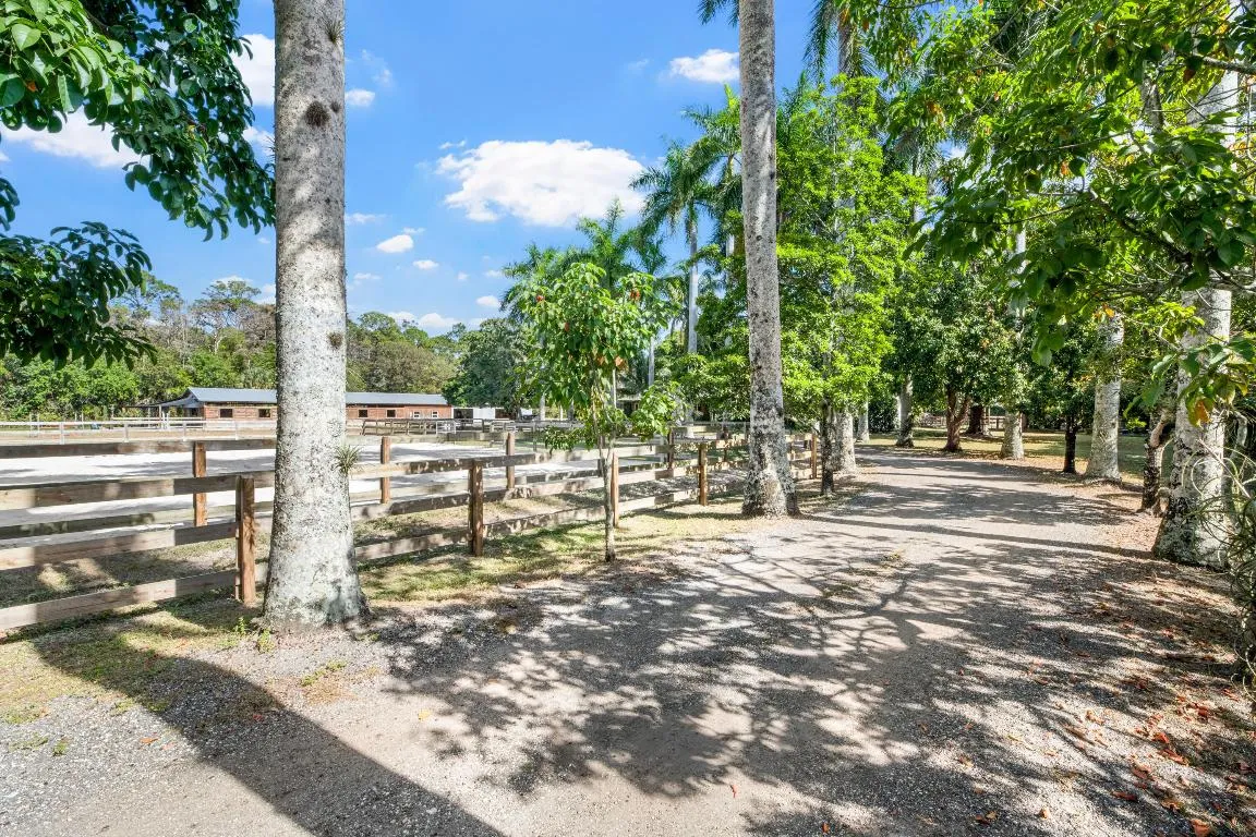 1068 D Rd Loxahatchee Groves-print-025-0