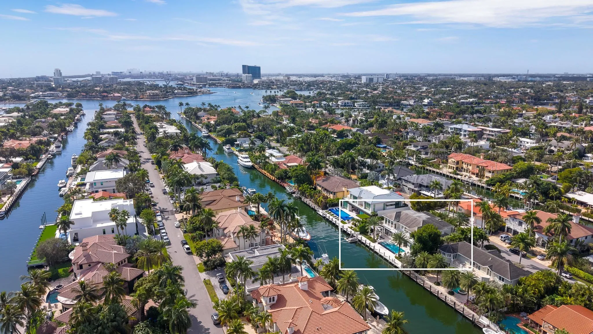 Perfectly situated for: boating, beach days and dinning and shopping