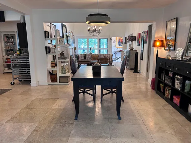 DINING AREA 3