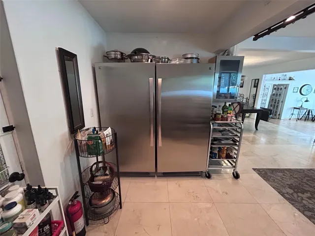 SS *WIDE* FRIDGE & FREEZER