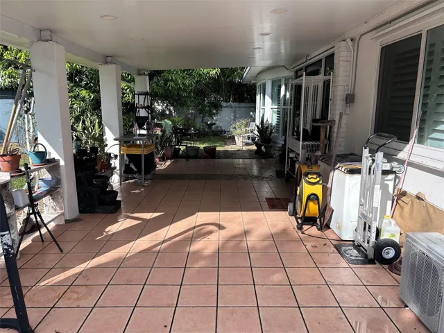 PATIO 1
