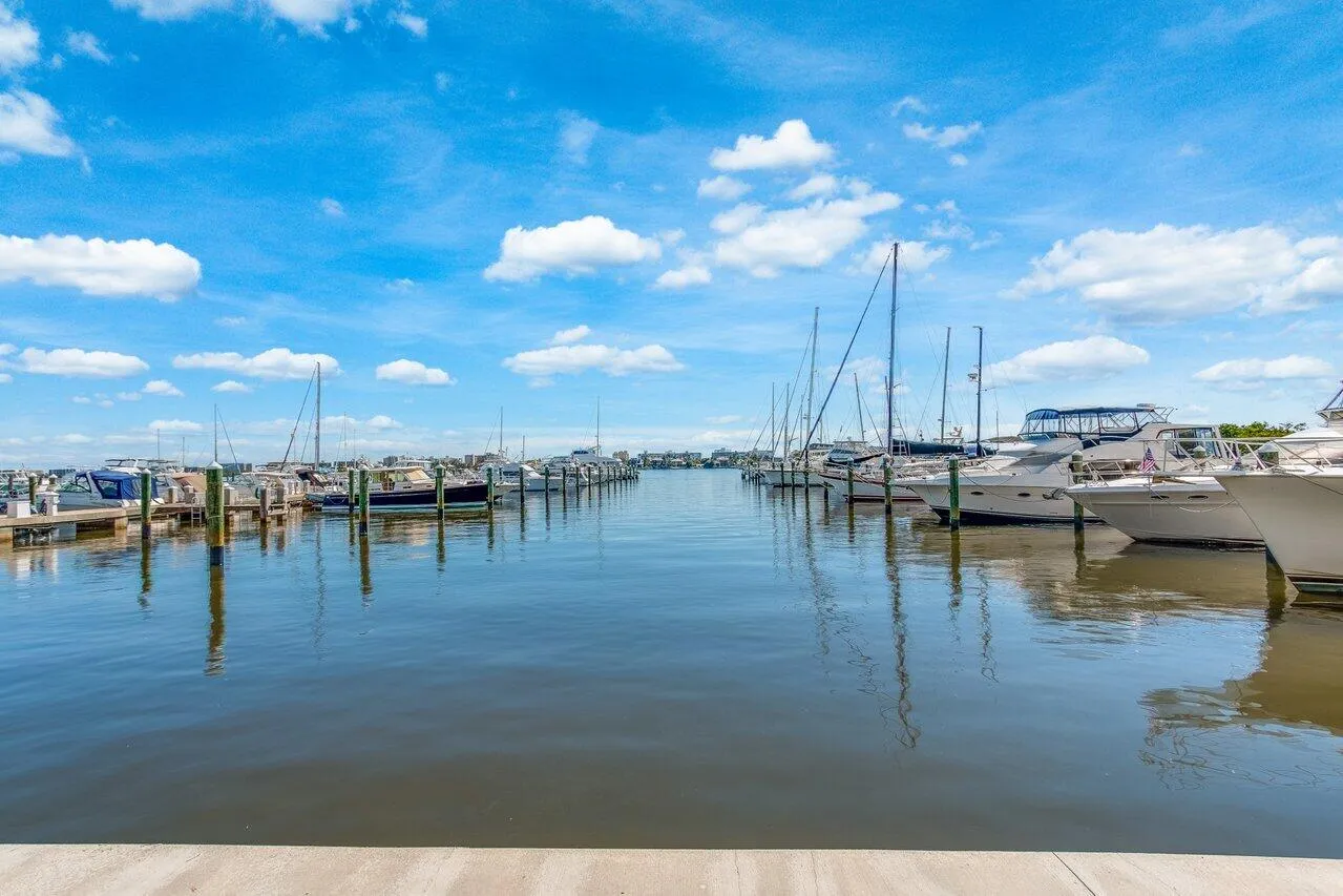 marina