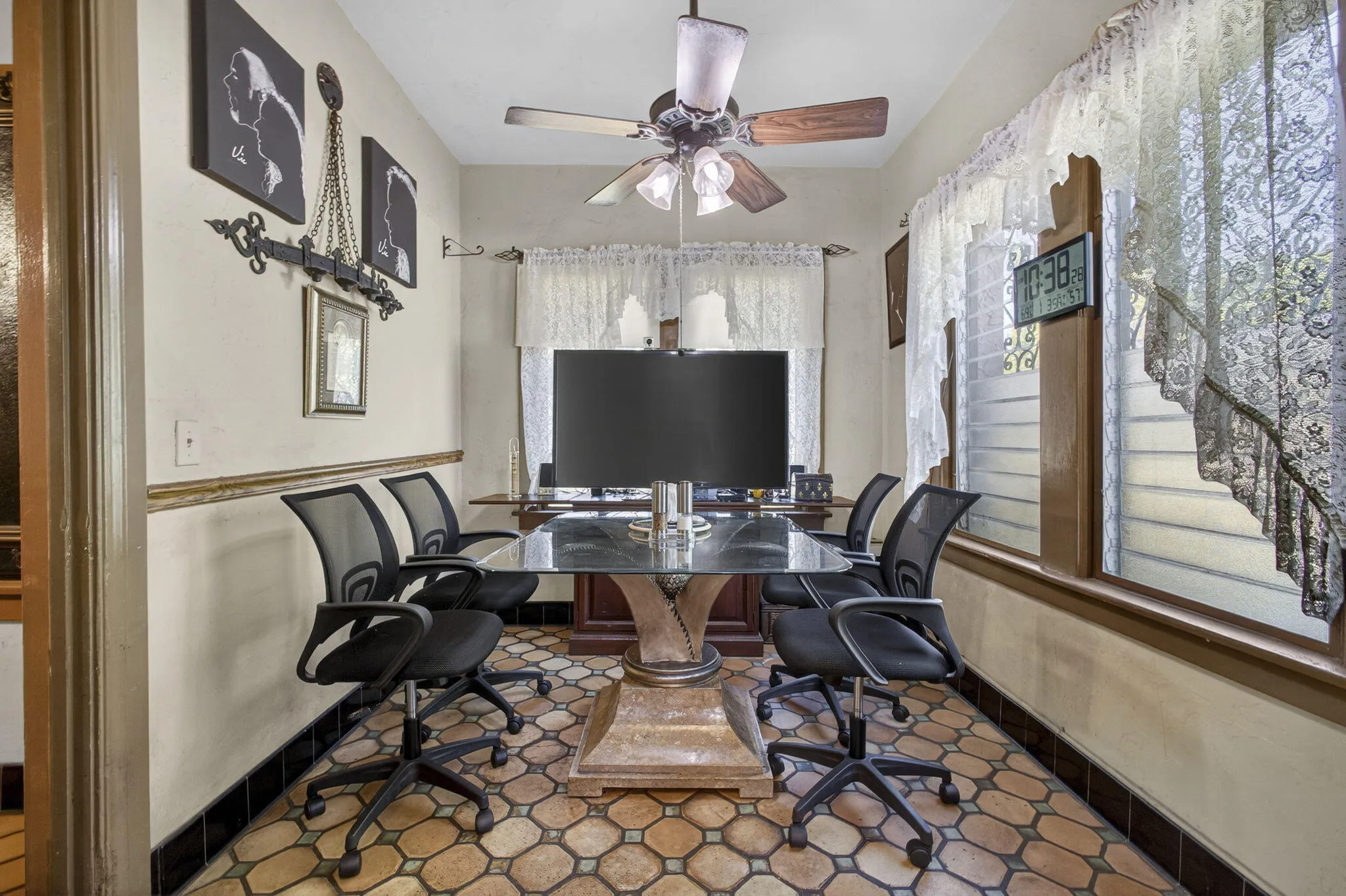 Property photo 23