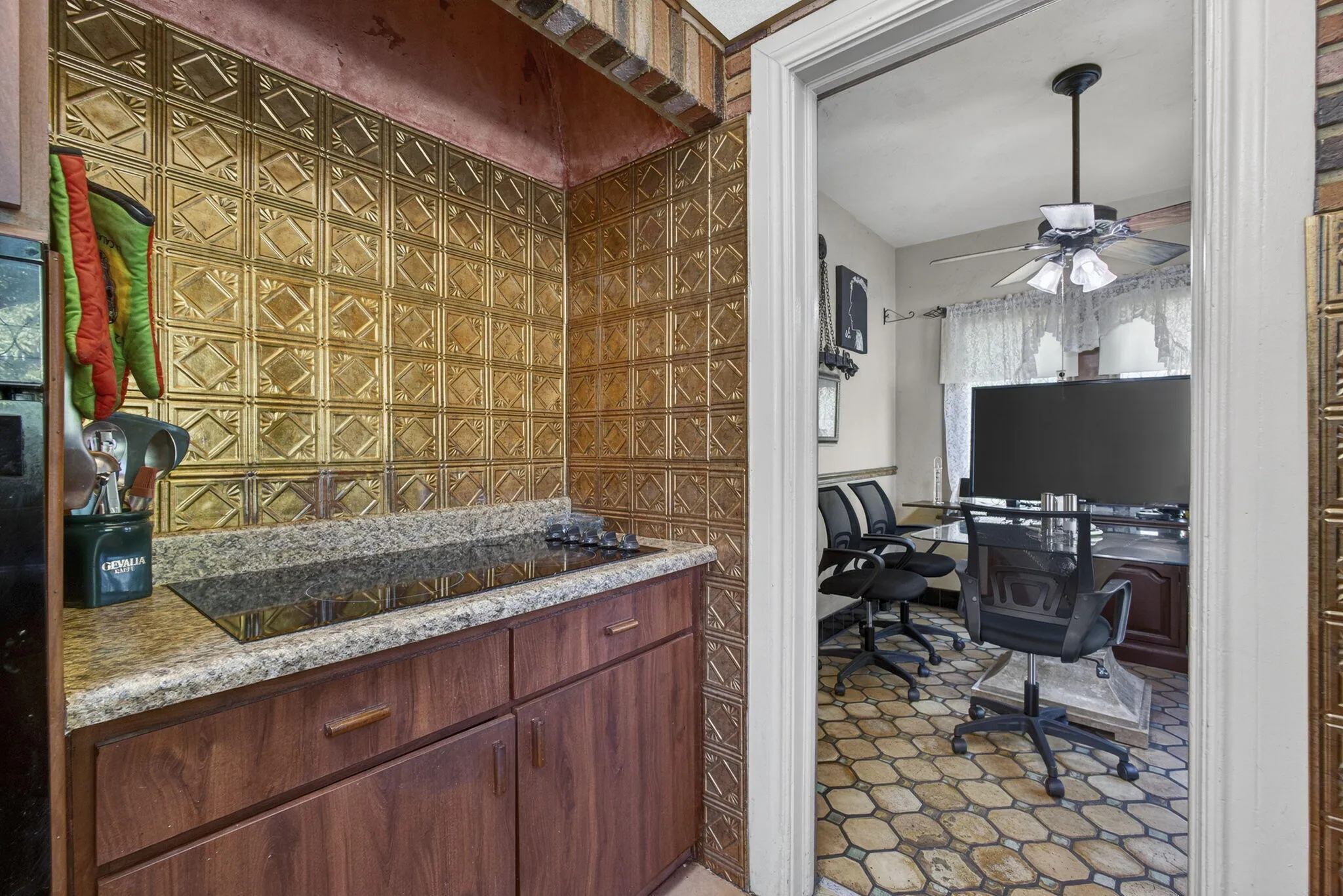 Property photo 22