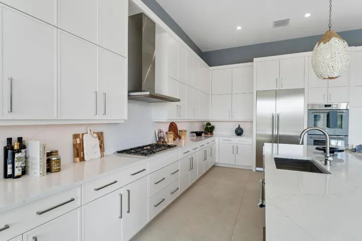 Kitchen /Club Room