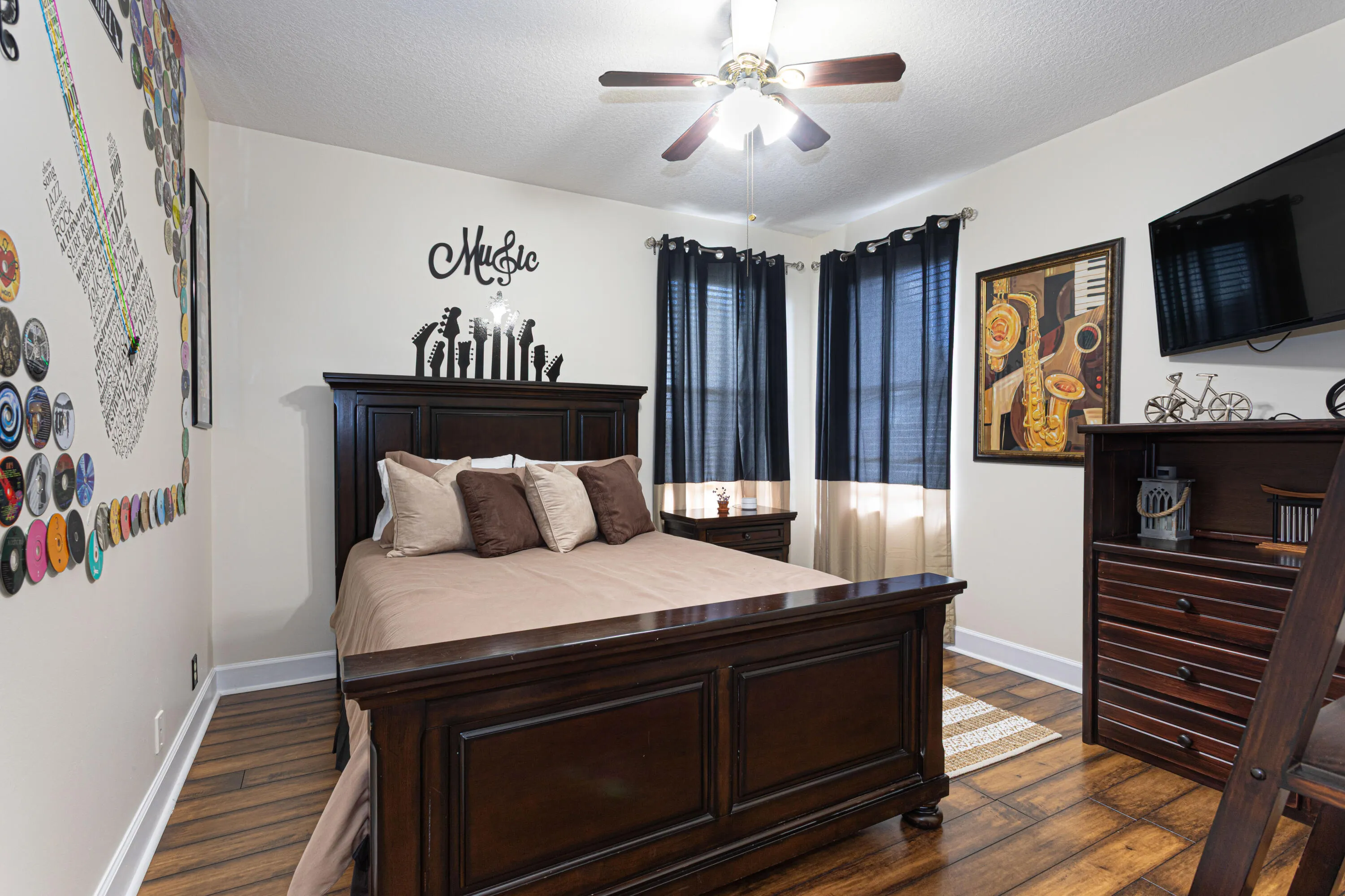 Property photo 35