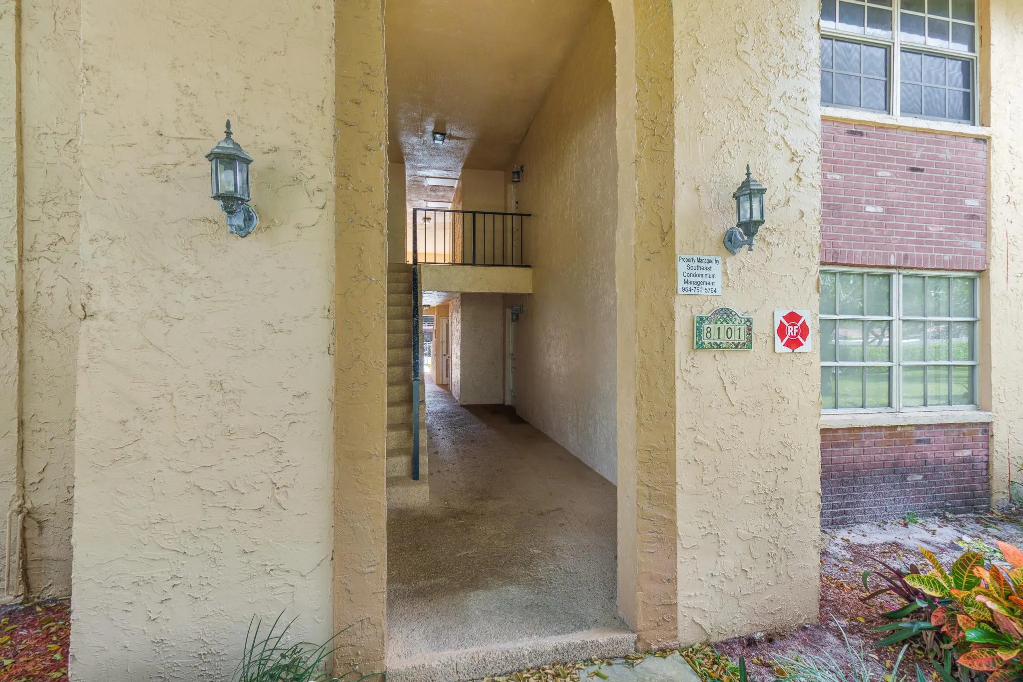 Entry area