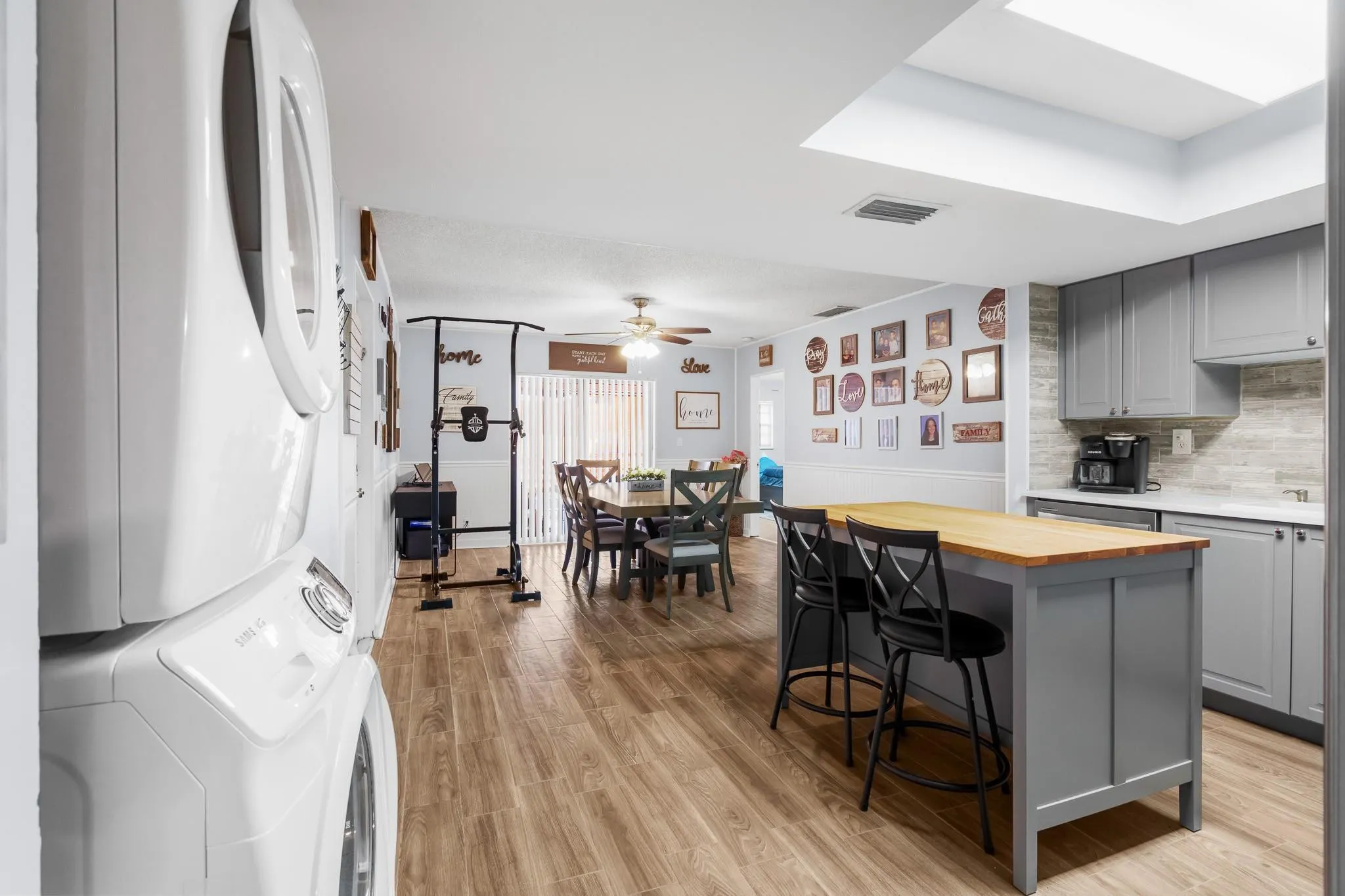 Large kitchen with plenty of seating room