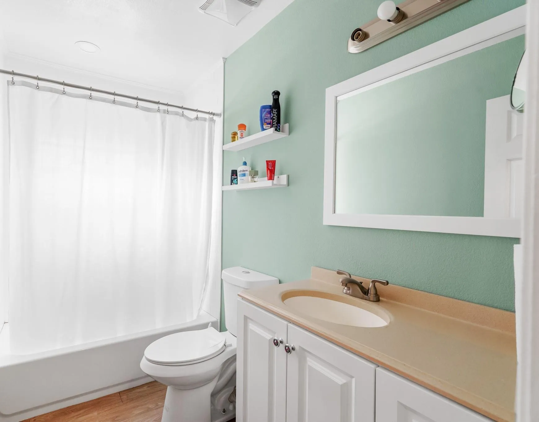 Second bathroom also upgraded